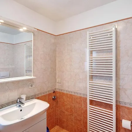 Apartman Paradisin *